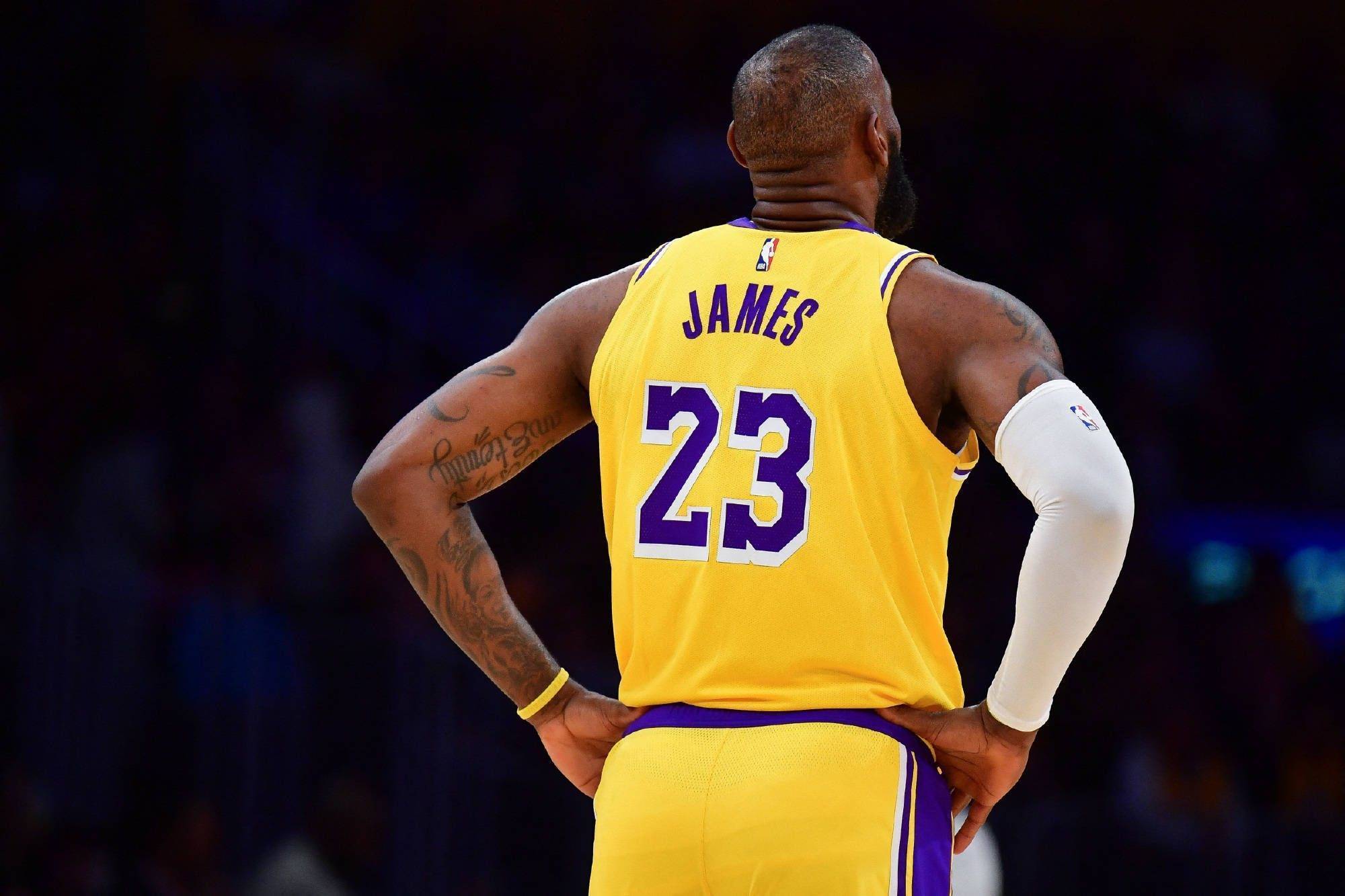 里程碑，国安36岁后卫王刚已在中超出战200场