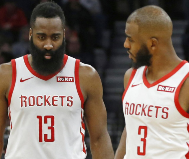 快问快答：葡萄牙九比一大胜亚美尼亚。